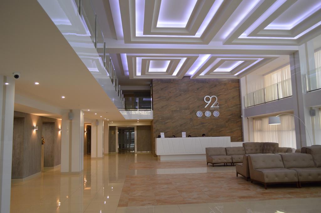 Apart Hotel 92/2 Караганда Екстер'єр фото