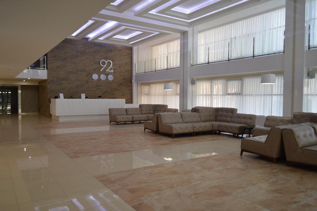 Apart Hotel 92/2 Караганда Екстер'єр фото