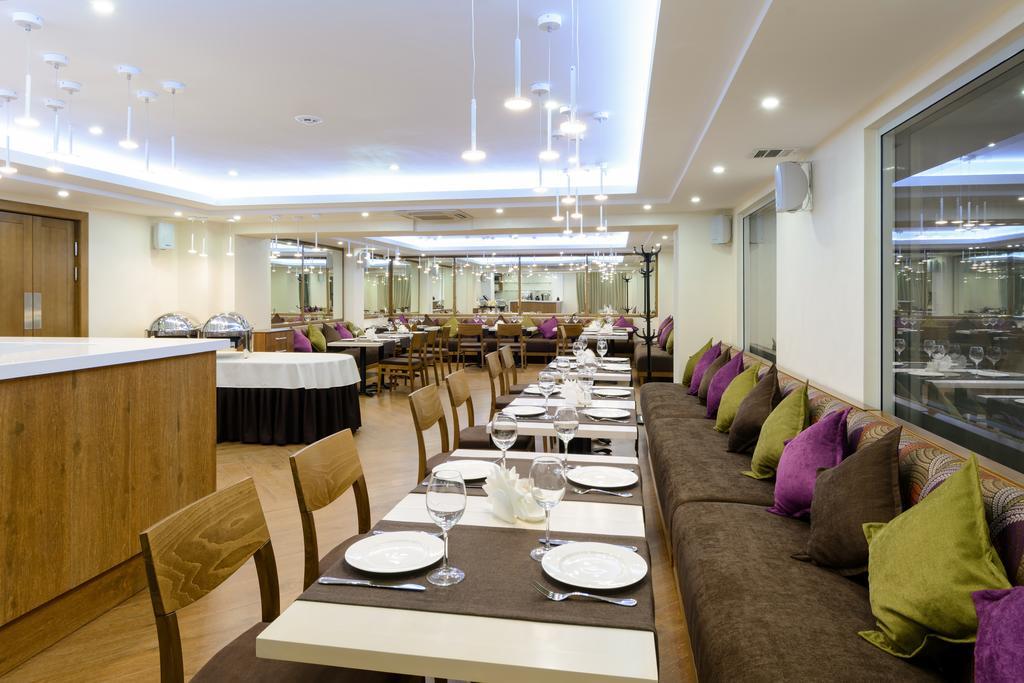 Apart Hotel 92/2 Караганда Екстер'єр фото