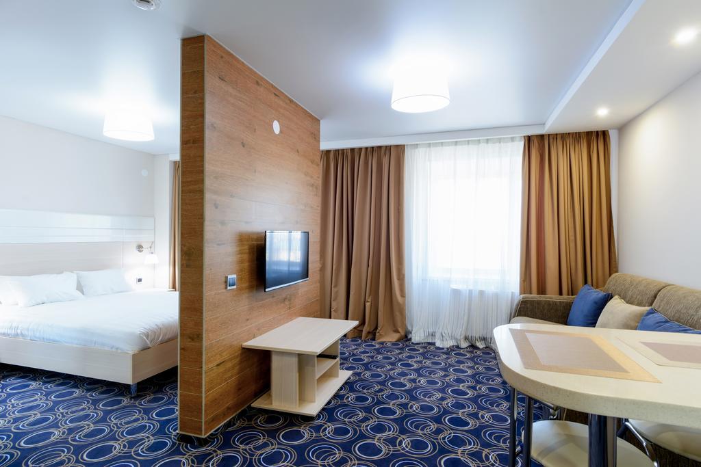 Apart Hotel 92/2 Караганда Екстер'єр фото