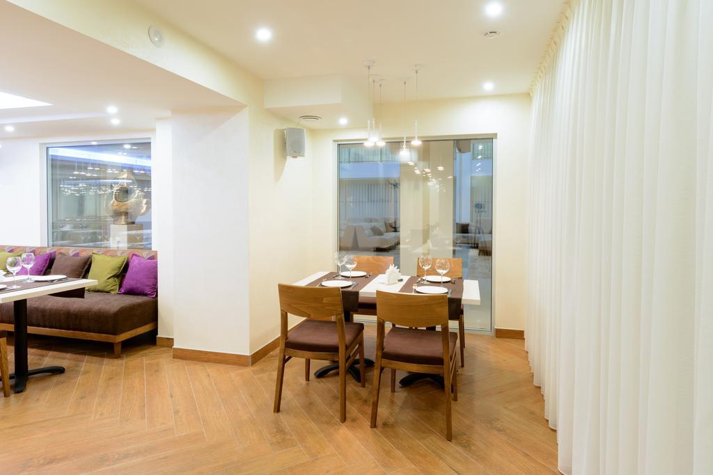 Apart Hotel 92/2 Караганда Екстер'єр фото