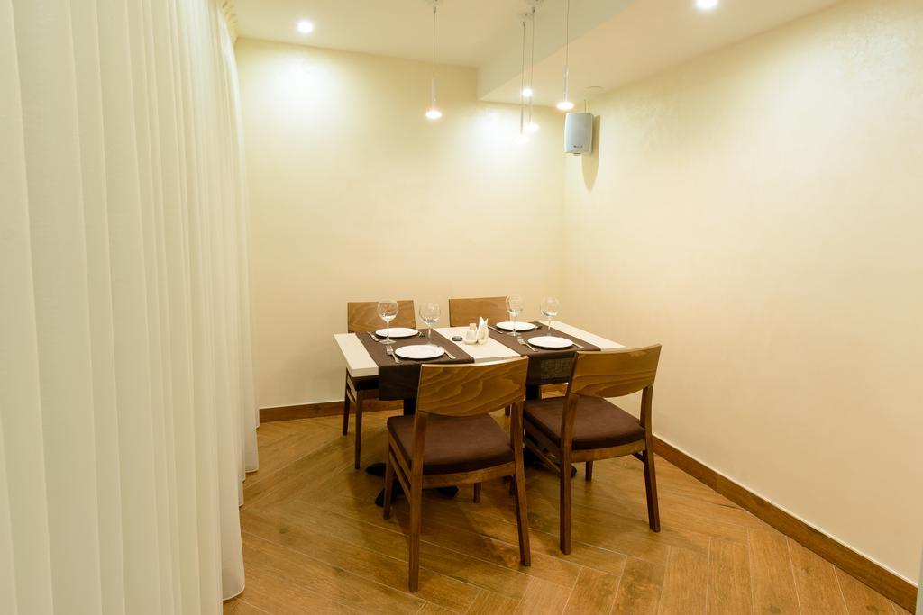 Apart Hotel 92/2 Караганда Екстер'єр фото