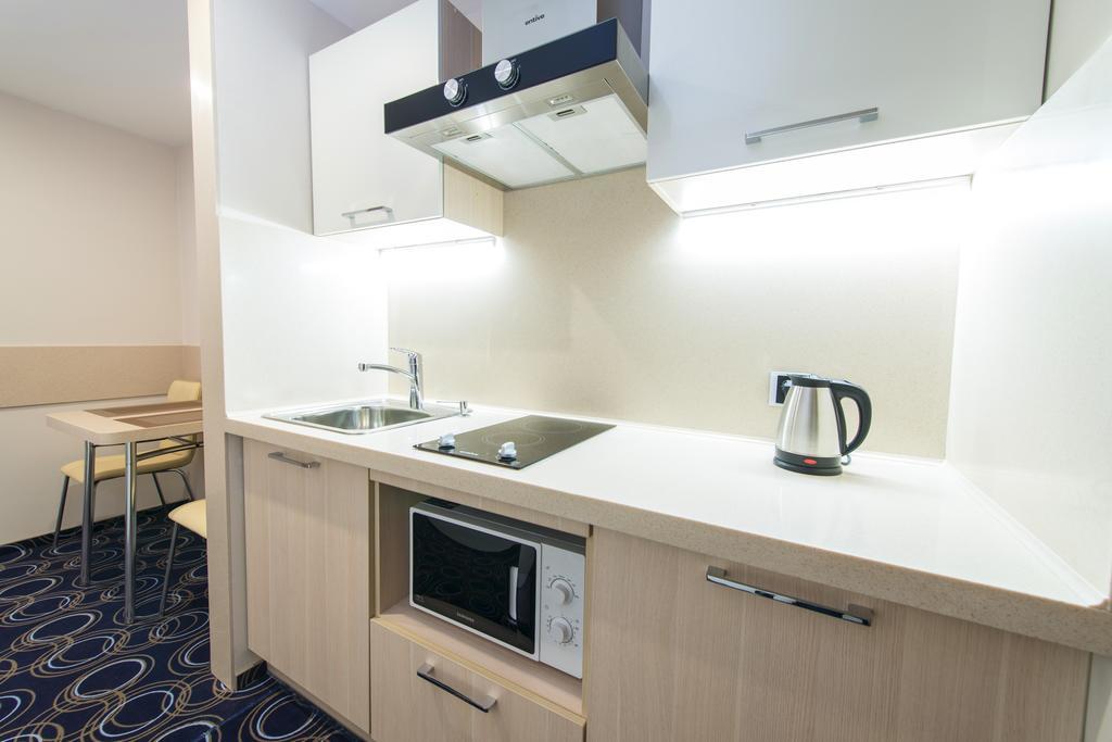 Apart Hotel 92/2 Караганда Екстер'єр фото