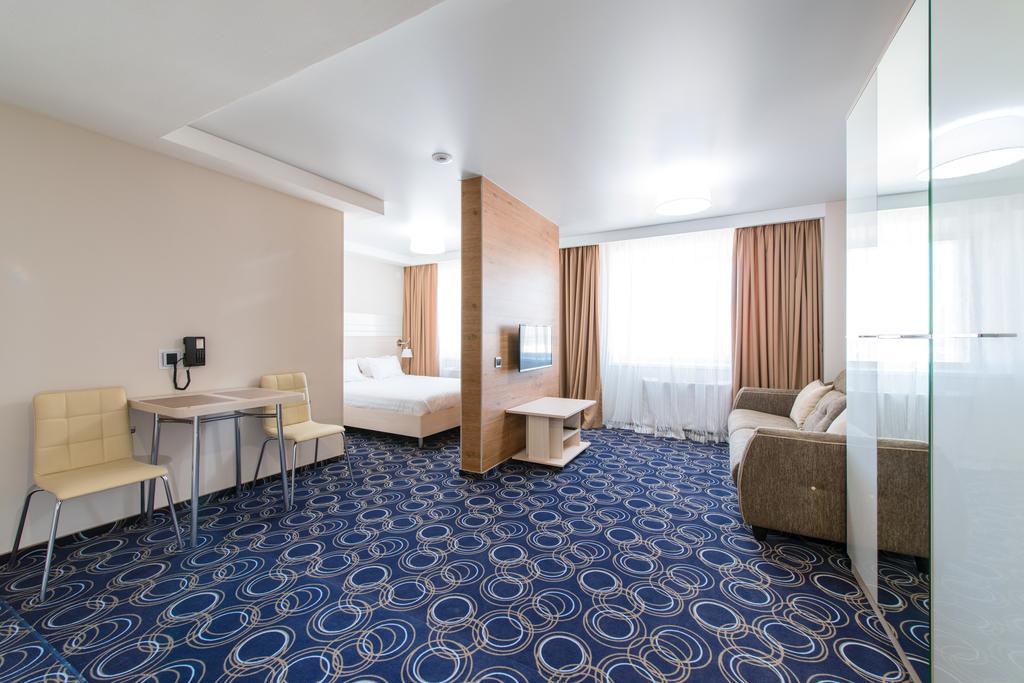 Apart Hotel 92/2 Караганда Екстер'єр фото